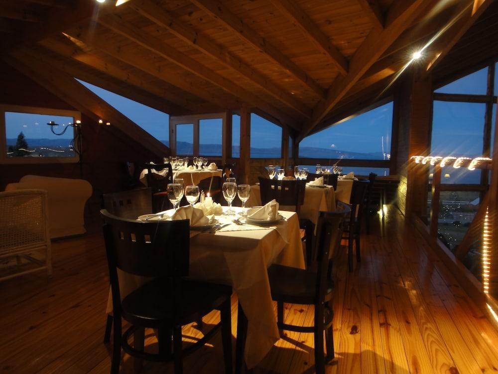 אל קלפטה Blanca Patagonia Hosteria Boutique Y Cabanas מראה חיצוני תמונה